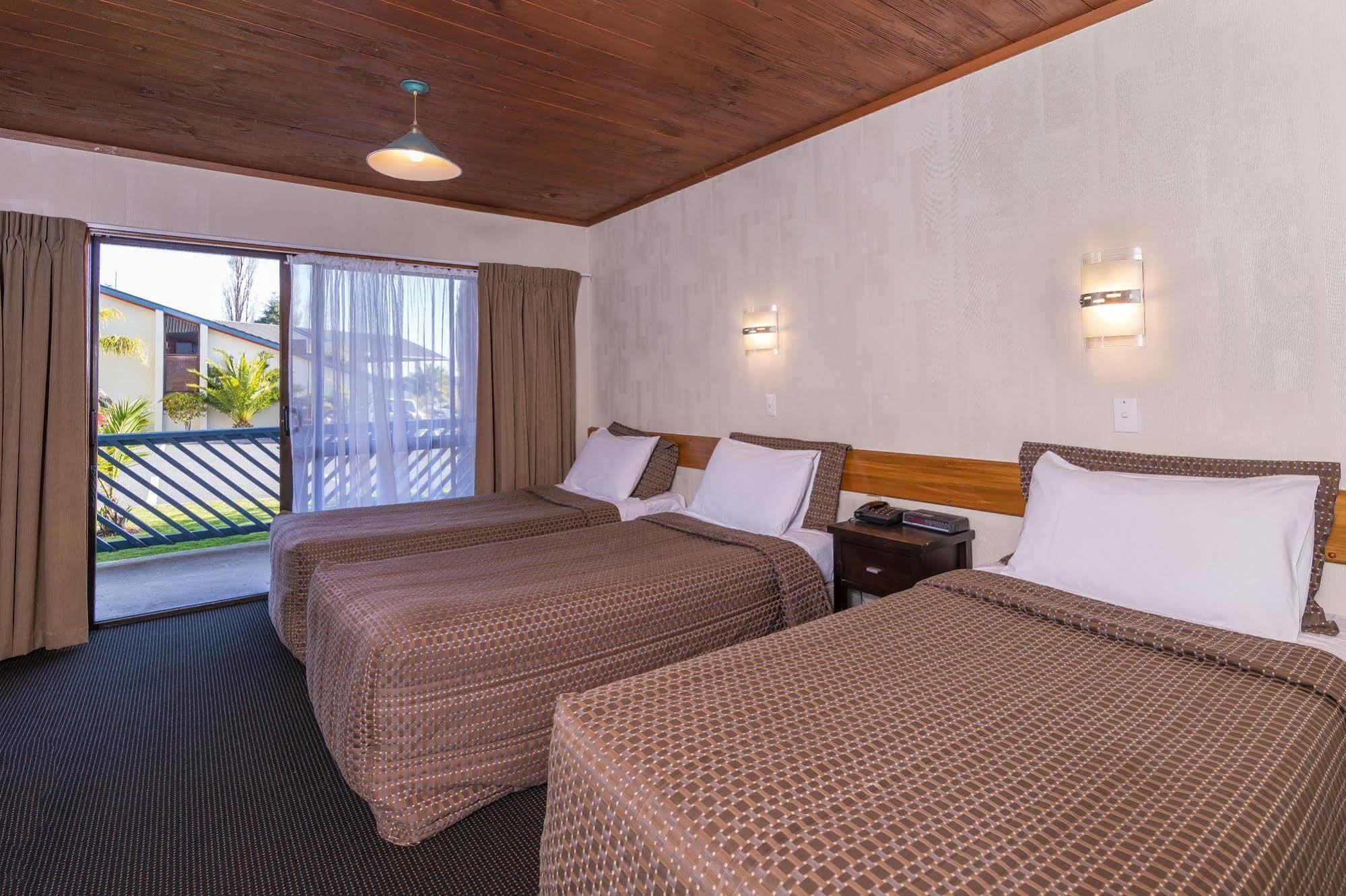 Lakeland Resort Taupo Exterior photo